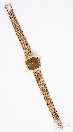 Seiko 14K gold ladies wristwatch