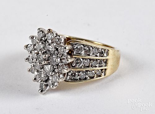 10K gold diamond cluster ring