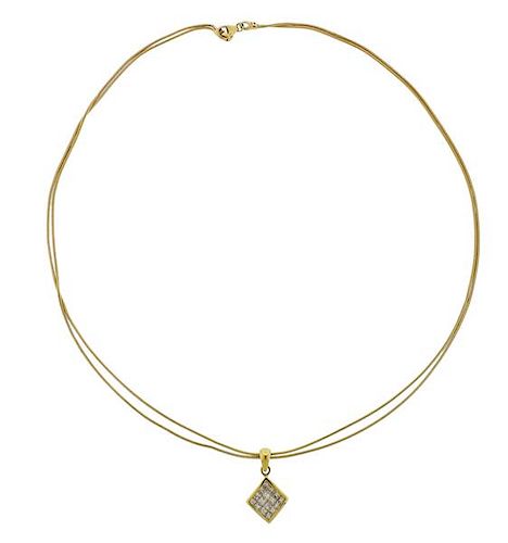 18k Gold Diamond Pendant Necklace 