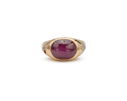 18K Gold, Star Ruby, and Diamond Ring