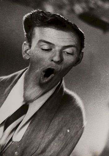 WEEGEE Arthur Fellig (1899-1968)  - Frank Sinatra