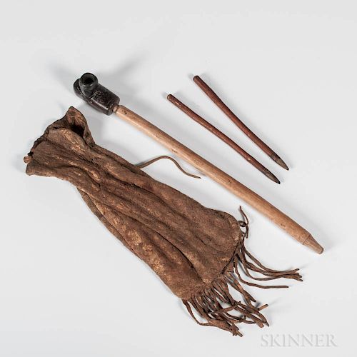 Plains Hide Pipe Bag, with Pipe and Two Tampers