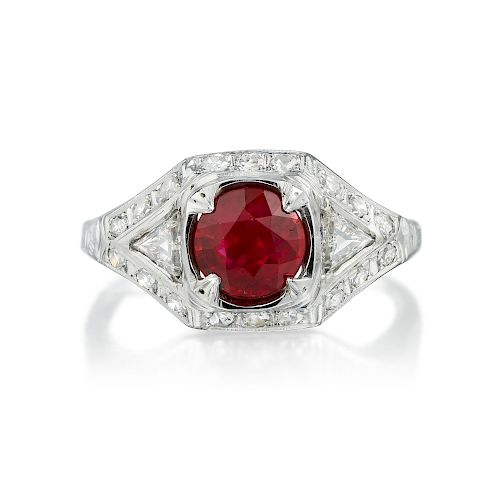 Art Deco 1.11-Carat Burmese Ruby and Diamond Ring