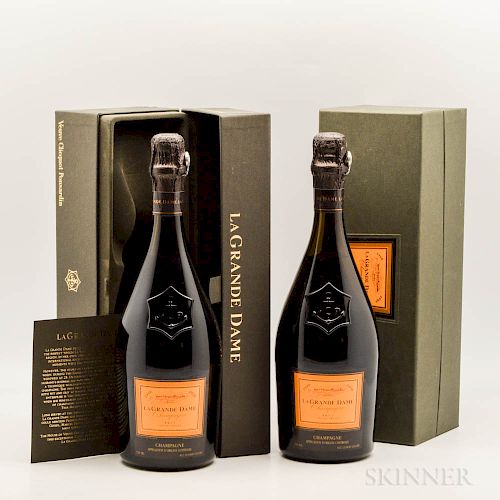 Veuve Clicquot La Grande Dame 1990, 2 bottles (ind. pc)