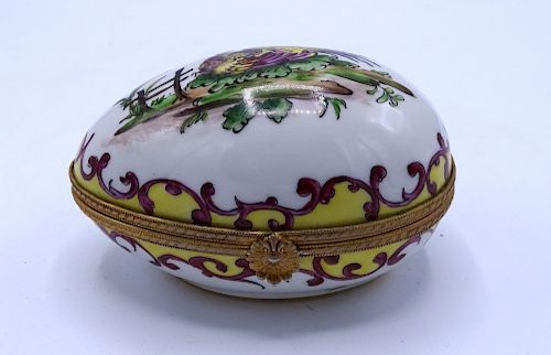 LIMOGES HAND PAINTED EGG FORM BOX 