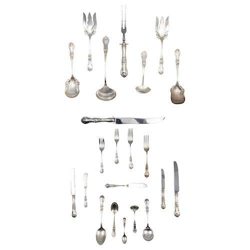 CUTLERY SET. MEXICO, 20TH CENTURY. Sterling 0.925 Silver. Marked PESA. 8,218.5 g aproximately.