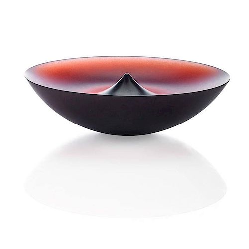 FRANTISEK VIZNER Red bowl with peak