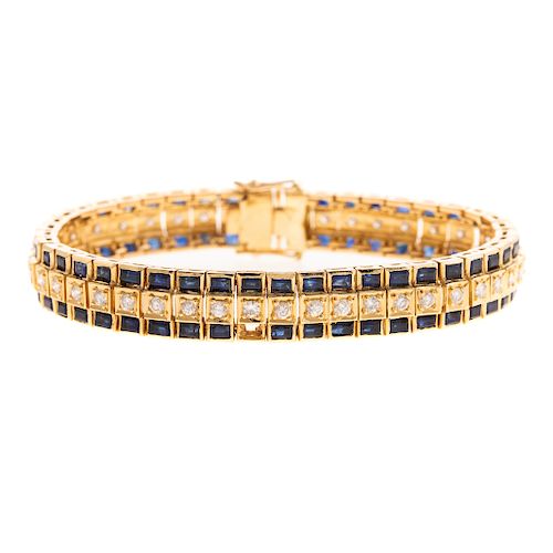 A Ladies Sapphire & Diamond Link Bracelet in 18K