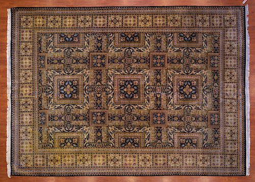 Fine Pakistani Persian Design Carpet, 8.11 x 12.3