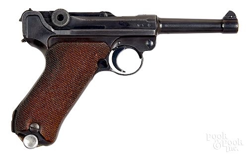German S/42 luger semi-automatic pistol