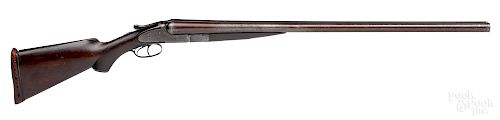 Lefever Arms Co. double barrel hammerless shotgun
