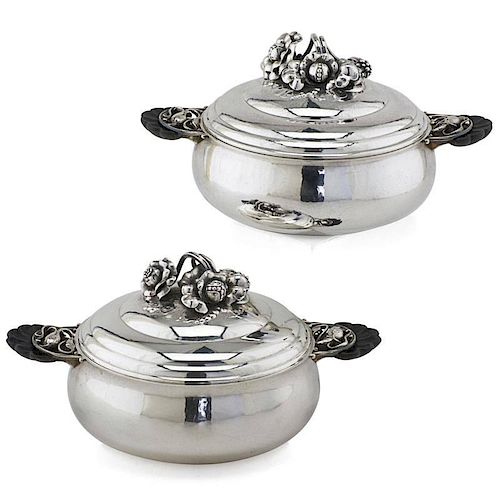 GEORG JENSEN & WENDEL Pair covered serving dishes