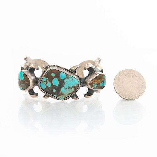 NAVAJO STERLING SILVER CUFF BRACELET W. INSET TURQUOISE