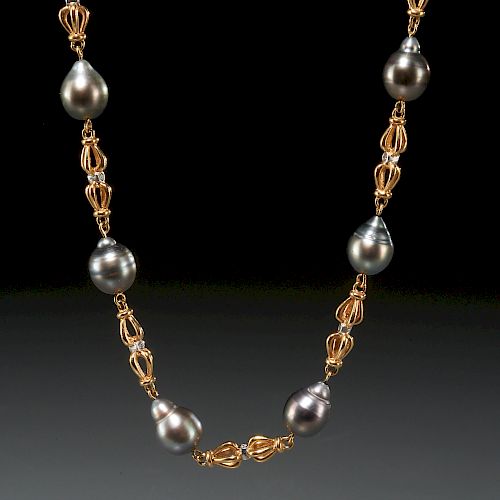 Tahitian Baroque pearl and 18k gold necklace