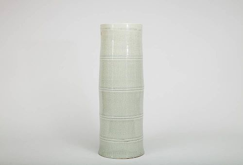 Chinese Celadon Crackle-Glazed Porcelain Faux Bamboo Umbrella Stand