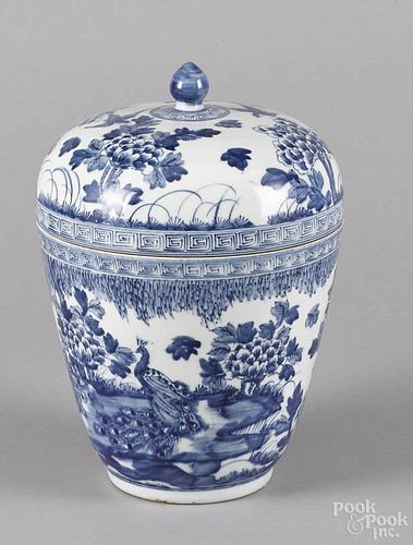 Chinese blue and white porcelain jar and cover, probably late 19th c., 11 1/2'' h.