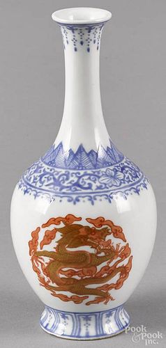 Chinese porcelain vase with dragon decoration, 5 3/4'' h., together with a famille rose brush holder