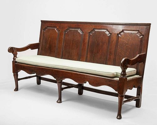 English Provincial Stained Oak Settle