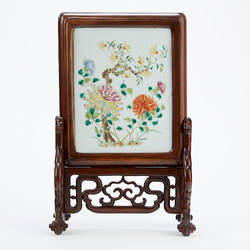 19th C. Chinese Famille Rose Porcelain Table Screen