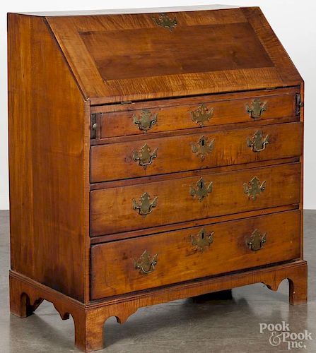 New England Queen Anne maple slant front desk, ca. 1765, 39 1/4'' h., 34 1/4'' w.