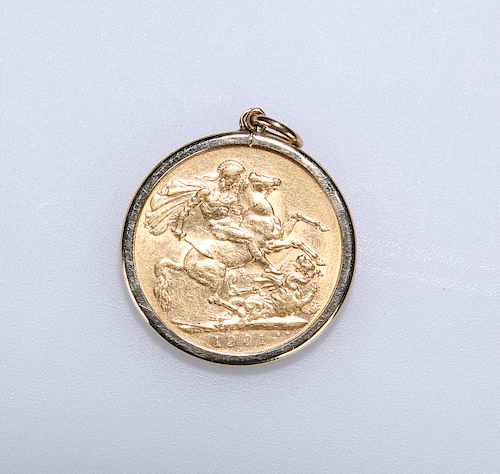 A VICTORIAN SOVEREIGN, 1901, in a 9ct gold pendant mount. T