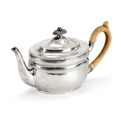 An english silver tea pot, Sheffield, 1804