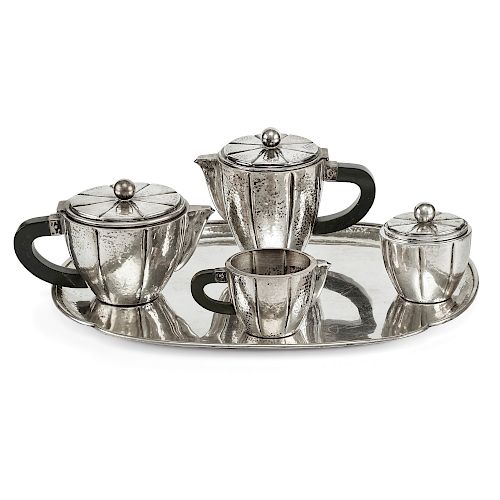 A silver coffe set, Italia 20th century