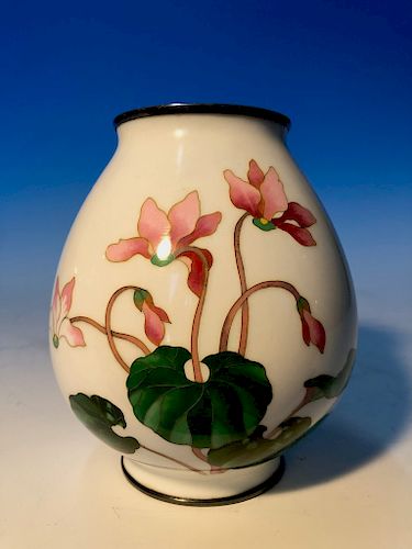 Japanese White Ground Stylized Gynco Vase, Circa 1920