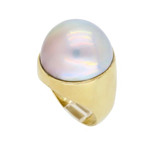 Light Violet Mabe Pearl Cocktail Ring