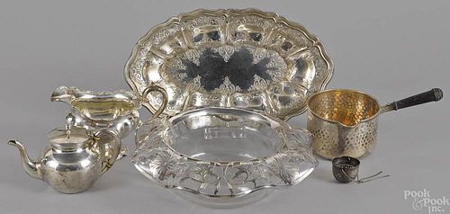 Sterling silver tablewares, together with an over