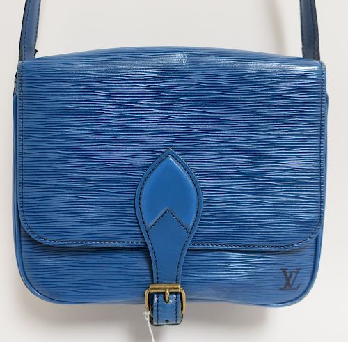 Louis Vuitton Epi Leather Cartouchiere MM