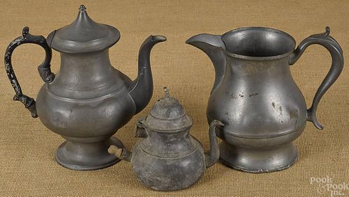 Philadelphia pewter coffee pot, 19th c., bearing
