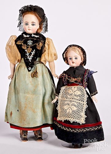 Two Kestner shoulder head dolls