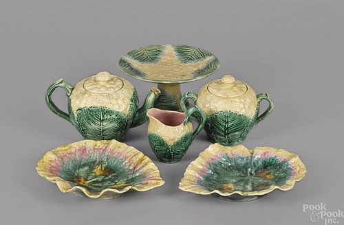 Six pieces of Etruscan majolica, to include a tea