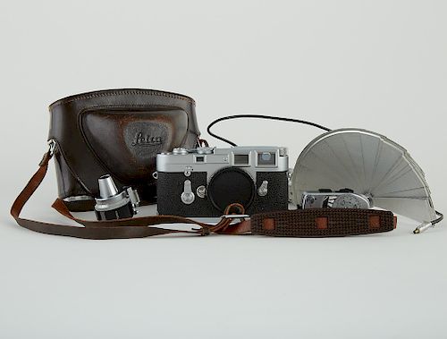 Leica M3 Camera Body w/ Viewfinder and Flash