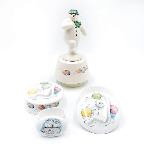 4 DOULTON THE SNOWMAN GIFT COLLECTION COLLECTABLES