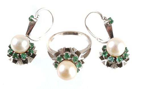 18K White Gold PEARL & EMERALD Earrings & Ring