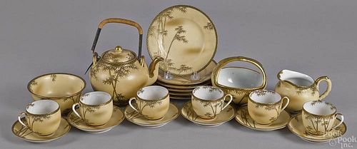 Japanese porcelain tea service, twenty-two pieces