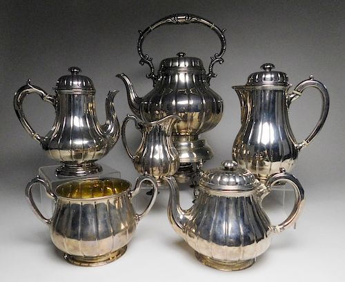 Hunt & Roskell sterling silver coffe and tea service