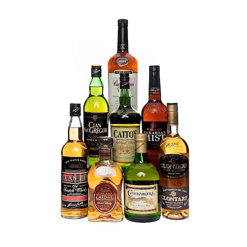 Whisky de Escocia, Irlanda y Canada. Cardhu, Catto's, Canadian Mist, Canadian Club, Clan MacGregor. Total de piezas: 8.