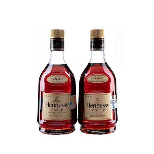 Hennessy. V.S.O.P. Cognac. Francia. Piezas: 2