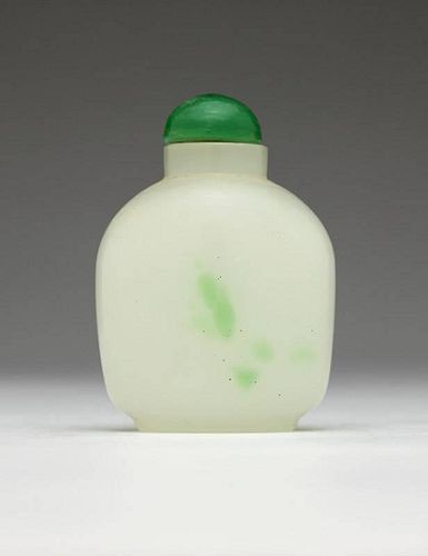 A Chinese Peking glass snuff bottle