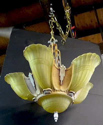 DECO FIXTURE WITH SLIP SHADES