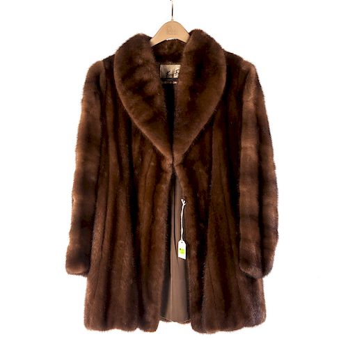 Ladies Vintage Brown Mink Fur Coat