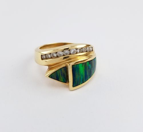 14K Gold Opal & Diamond Ring