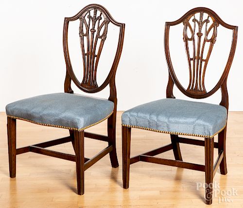Pair of English Hepplewhite dining chairs