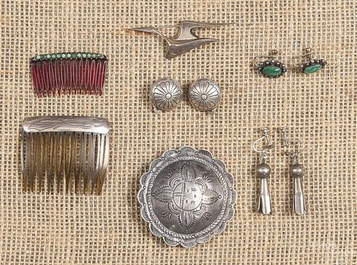 Silver Native American jewelry, to include a Nava