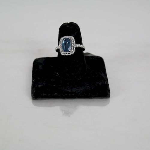 Platinum, Diamond and Aquamarine Ring