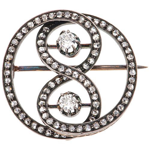 DIAMONDS BROOCH. 18K YELLOW GOLD AND SILVER