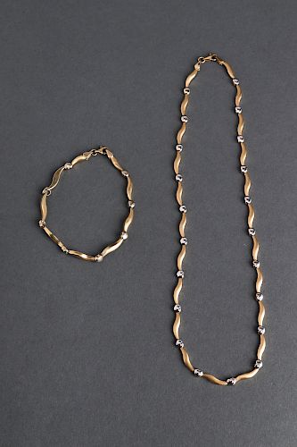 14K Gold Two-Tone Necklace & Bracelet Set